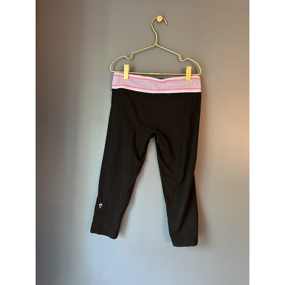 Ivivva Reversible Crops‎ - Picture 2 of 4